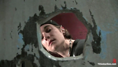Mash nonstop babe loves the cum shot of her face
